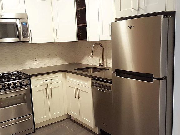3rd image of 66 Pearl St #302E