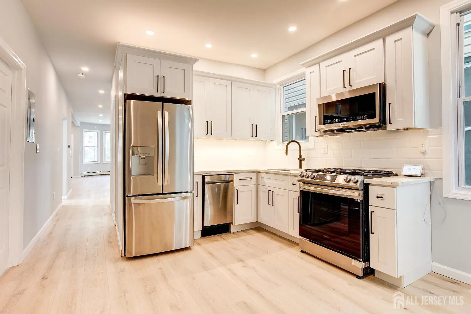 34-36 Millington Ave — Photo 3