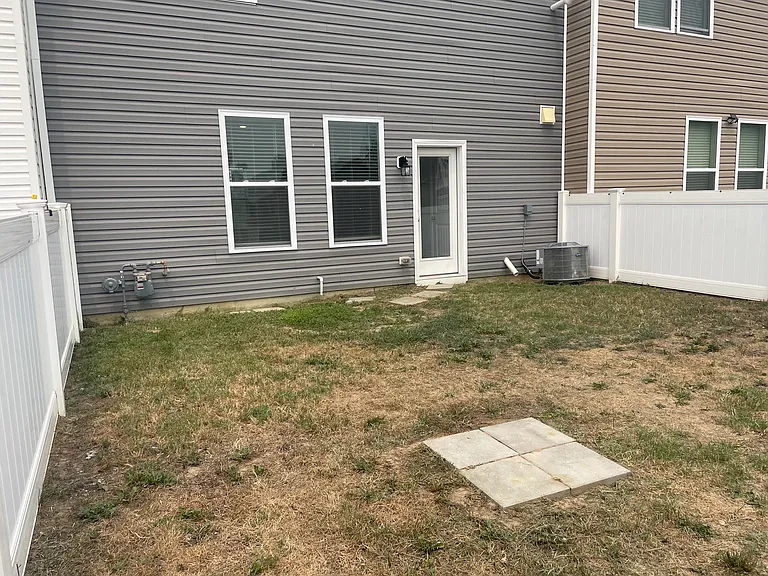 72 Citrus Dr — Photo 12