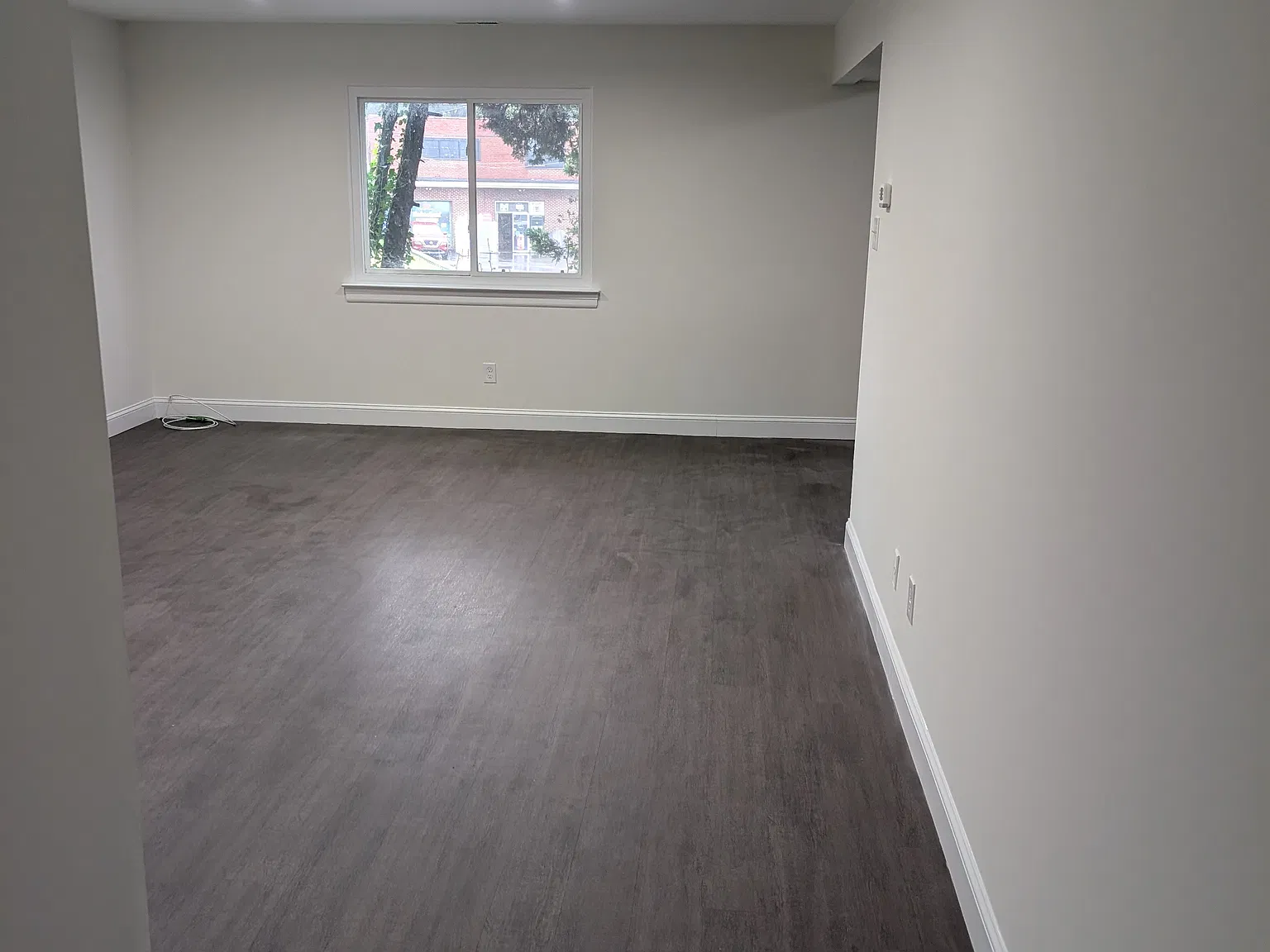 2 bed, 1000 sqft, $2,000 — Photo 4