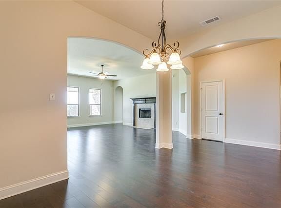 4th image of 417 Salt Cedar Dr