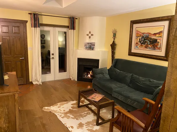 2600 W Zia Rd, Santa Fe, NM