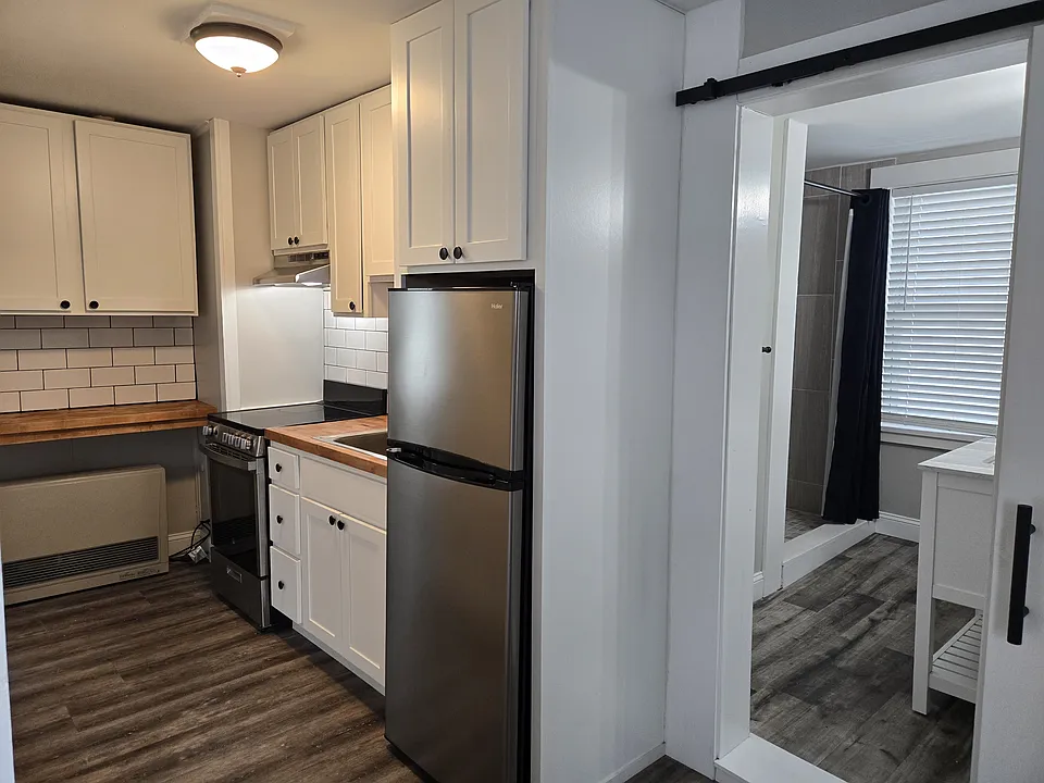 59 Cumberland St #2