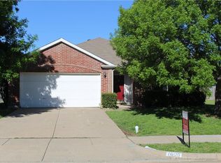1605 Swanson Dr, Glenn Heights, TX 75154