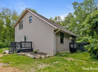 9645 Shawnee Branch Rd, Plainwell, MI 49080