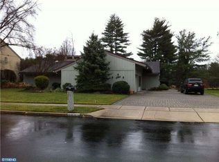 1903 Country Club Dr, Cherry Hill, NJ 08003