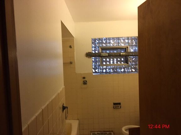 5th image of 15913 S Finch Ave