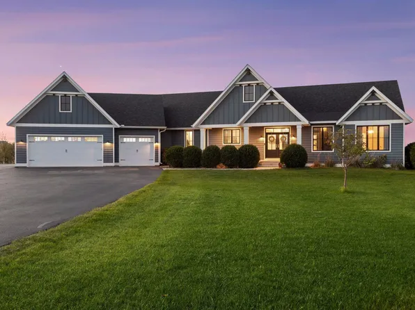 8182 Waterset Cir, Mound, MN 55364