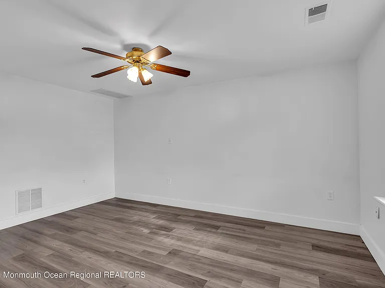 1168 Sawmill Rd #166 — Photo 4