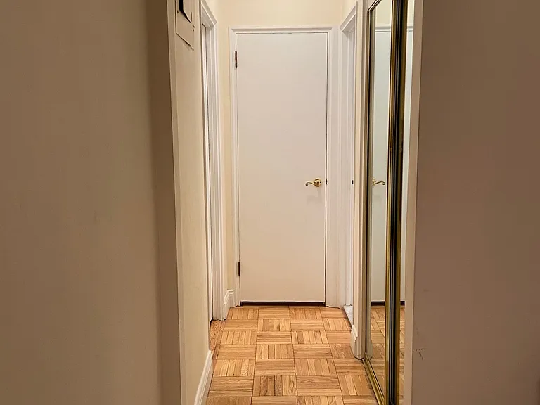 80 Park Ave #7H — Photo 6