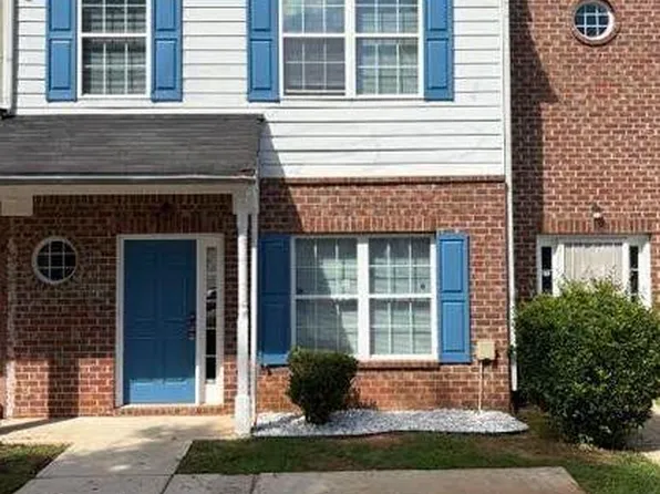325 Brookview Dr, Riverdale, GA 30274