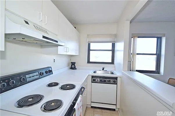 Sold by Laffey Real Estate | media 31