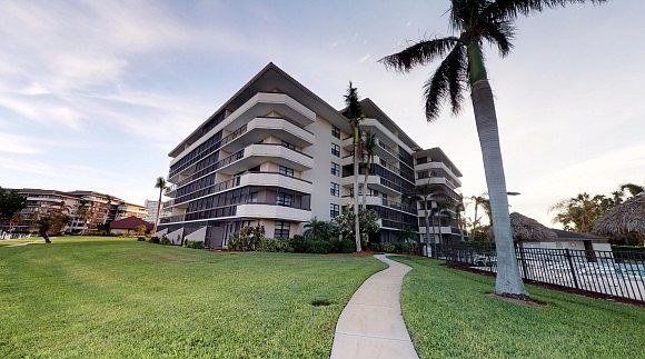 1st image of 591 Seaview Ct APT 501
