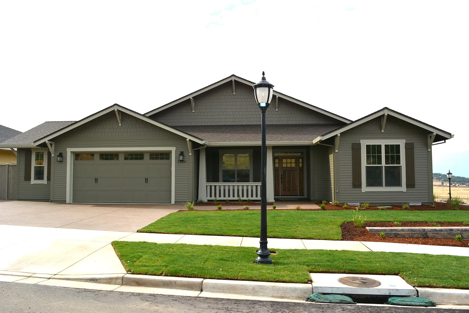 4206 Connection Ln photo 1