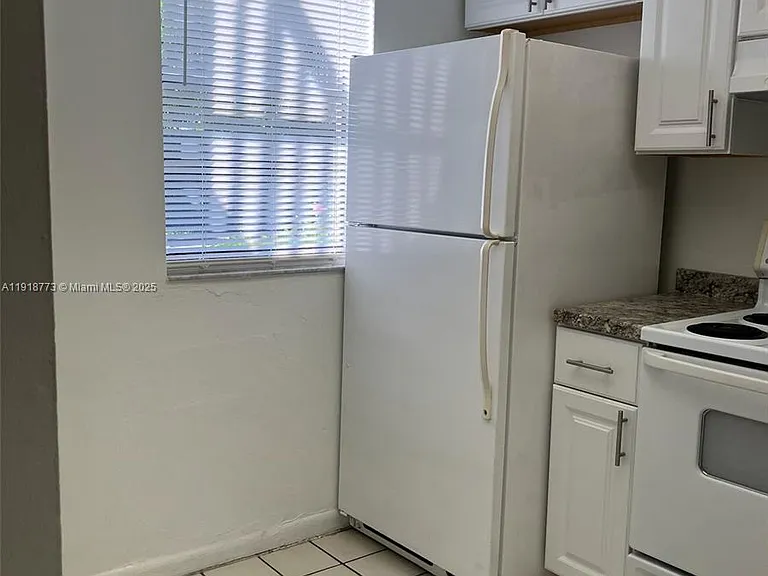 5200 NW 31st Ave #40 — Photo 3