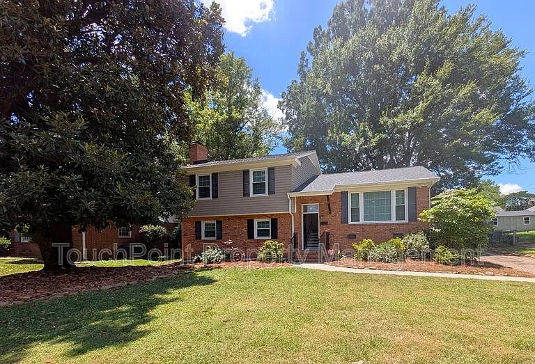 6724 Sunview Dr — Photo 1