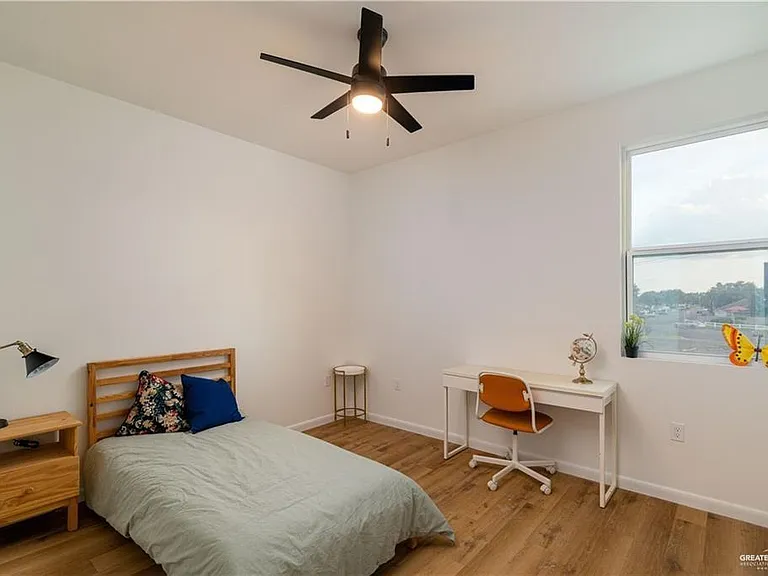 2613 Warbler Ave — Photo 17
