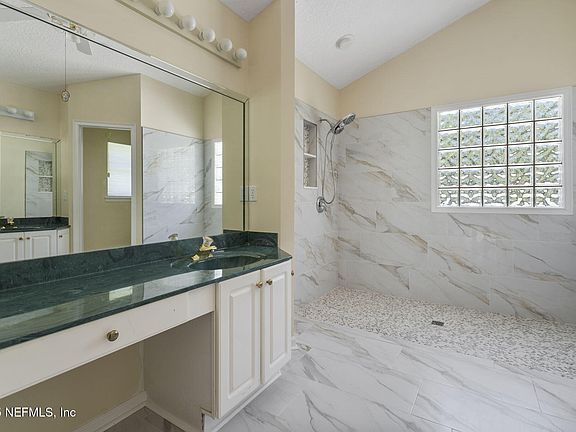 5th image of 5673 PIPER GLEN Boulevard