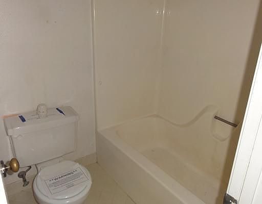 5th image of 4025 Nathan Kornman Dr