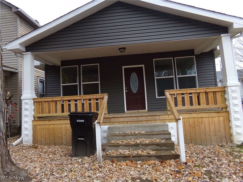 1st image of 417 Brighton Blvd