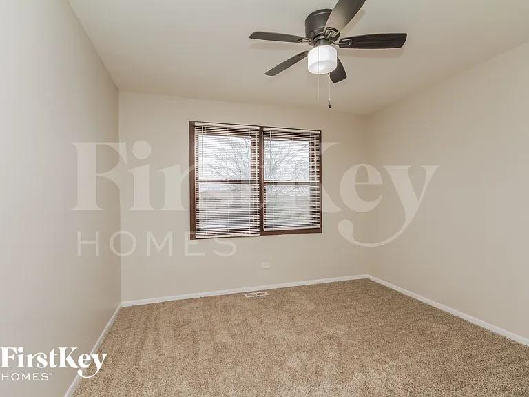 6048 White Birch Ln — Photo 10