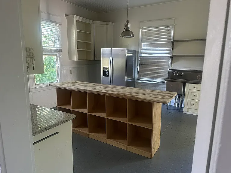 505 W Lenoir Ave — Photo 18