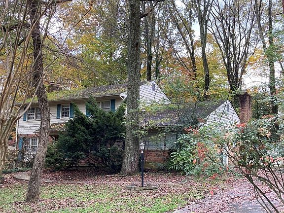 2nd image of 3612 Lido Pl