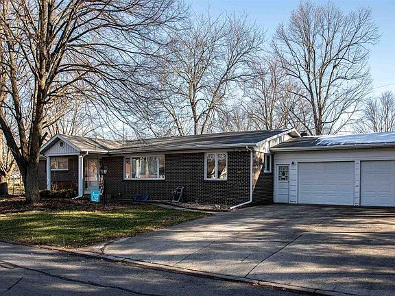 2nd image of 314 N Chinquapin Way