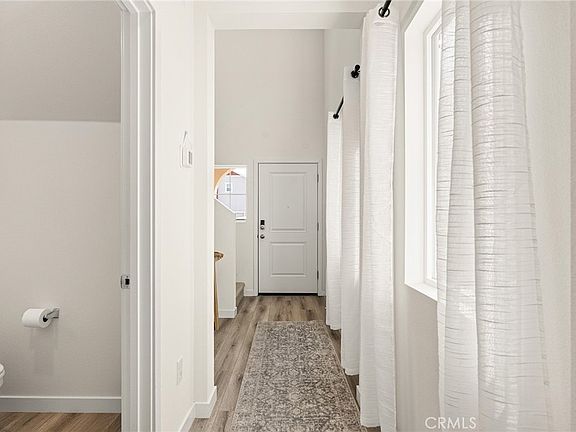 5th image of 3026 Steiner Ln