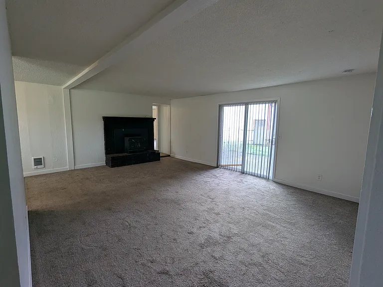 19113 Loganberry St SW — Photo 2