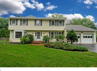 4 Berkshire Dr, West Windsor, NJ 08550