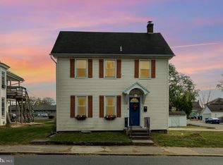 524 W Main St, Palmyra, PA 17078