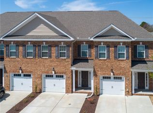 824 Haversham Clos #21, Chesapeake, VA 23320