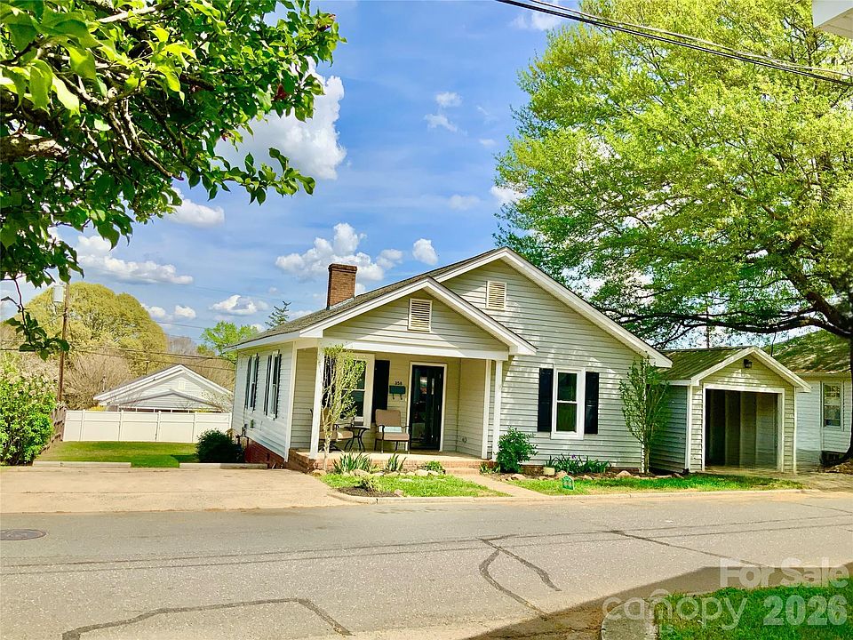 1st image of 358 Woodlawn Ave