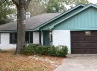 13030 Larch Ln, Beaumont, TX 77713