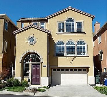 1st image of 110 Bayview Dr