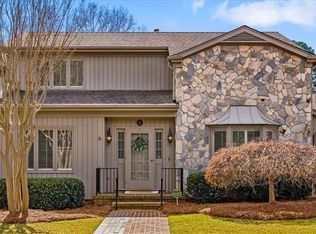 41 Folkstone Dr, Greensboro, NC 27403