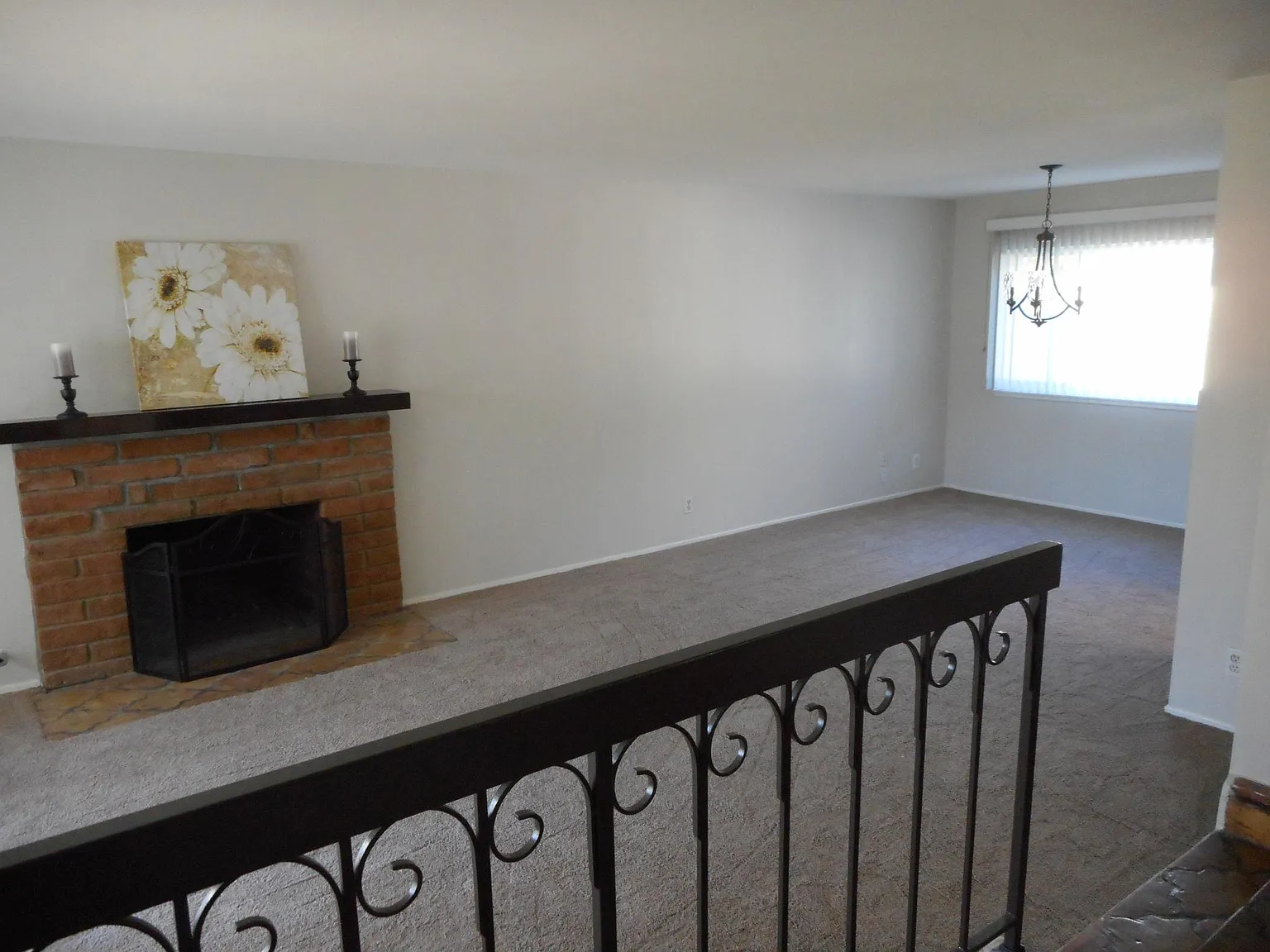 5 bed, 2695 sqft, $4,800 — Photo 4