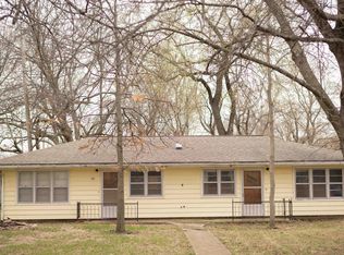 513 S B St #1, Le Roy, KS 66857