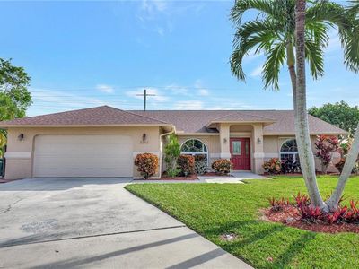 3042 Round Table LN, Naples, FL, 34112