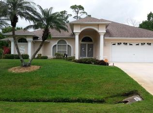 485 Rolling Hill Dr, Sebastian, FL 32958