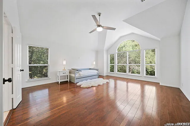 614 Cypress Trl — Photo 10
