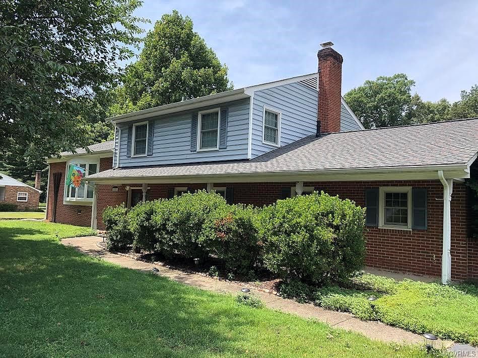 1st image of 4772 Stornoway Dr