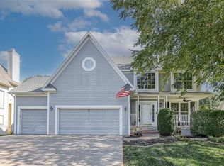 14131 Parkhill St, Overland Park, KS 66221