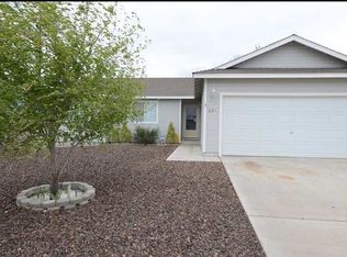 221 Emigrant Way, Fernley, NV 89408