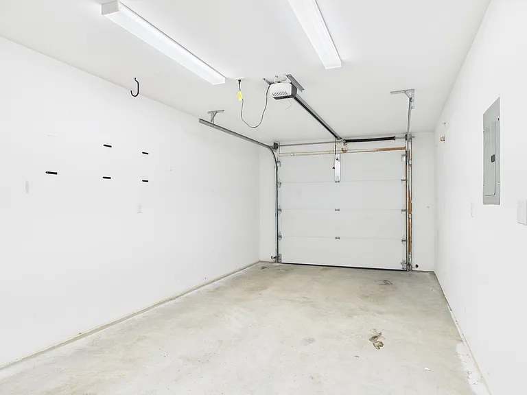 330 Park Way #B — Photo 10