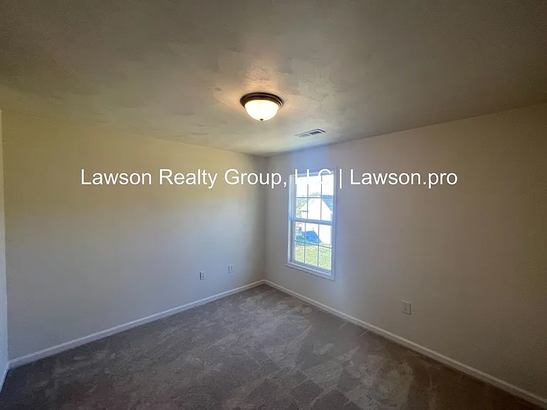 2080 Lawson Ln — Photo 41