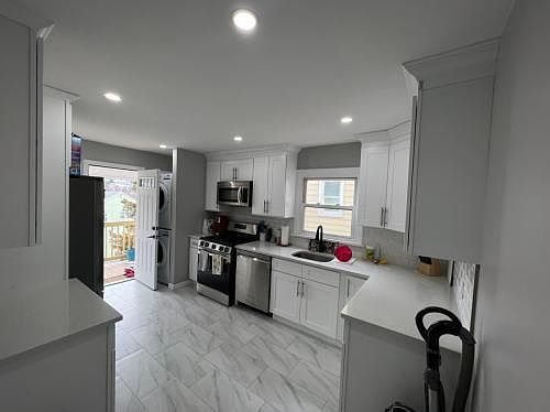 1st image of 267 Mary Lou Ave #2