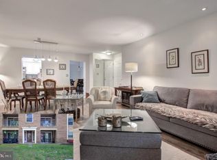 5837 Cove Landing Rd APT 102, Burke, VA 22015