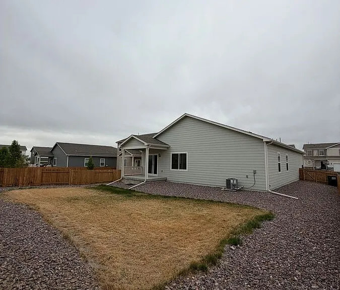 2299 Murray St — Photo 14